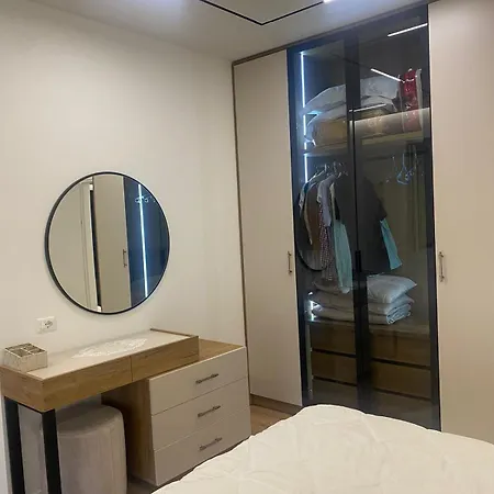 Glamorous 2-bedroom - Near * Tirana
